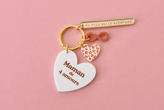 Porte-clé grigri "Maman de 4 amours"